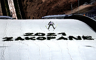 Norweg wygrał Puchar Świata w skokach narciarskich w Zakopanem. Najlepszy Polak był szósty